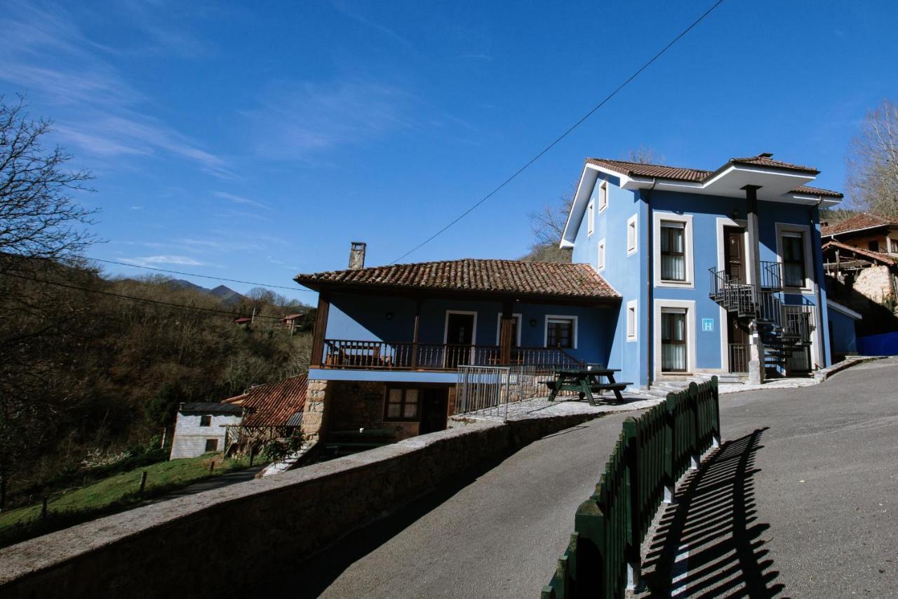 Отель La Casona De Cardes Кангас-де-Онис Экстерьер фото