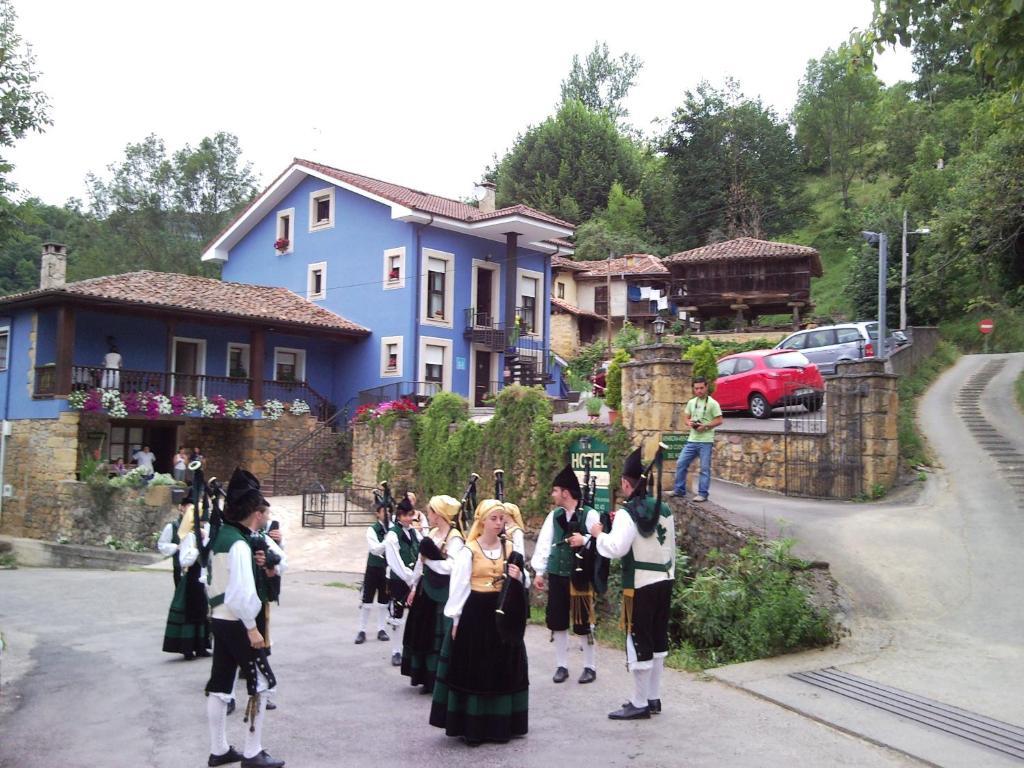 Отель La Casona De Cardes Кангас-де-Онис Экстерьер фото